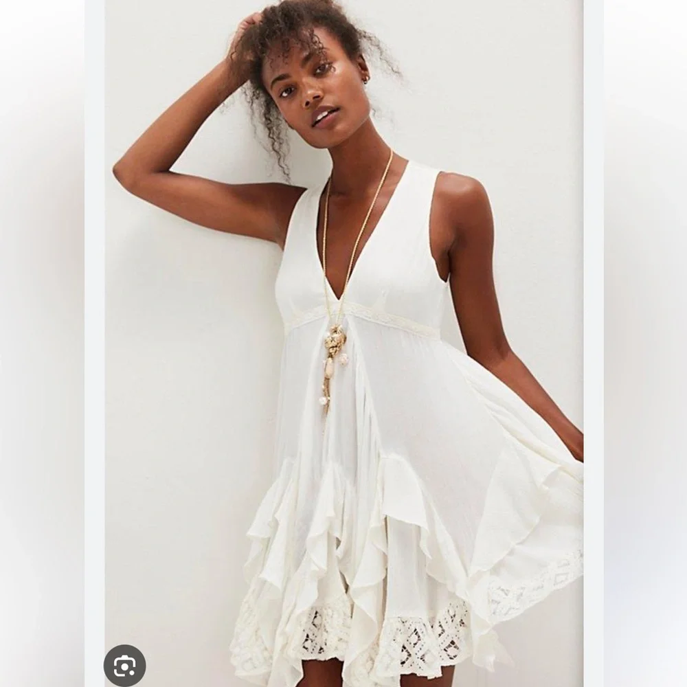 Free People Ladies Tans Tide Tunic Cascading Ruffles Crochet Trim Mini Dress - Picture 1 of 6